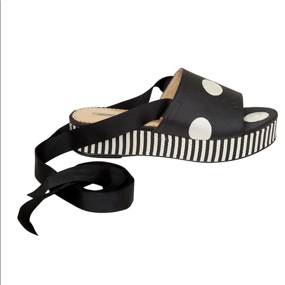 Max Studio Shoes - Leon Max Platform Sandal